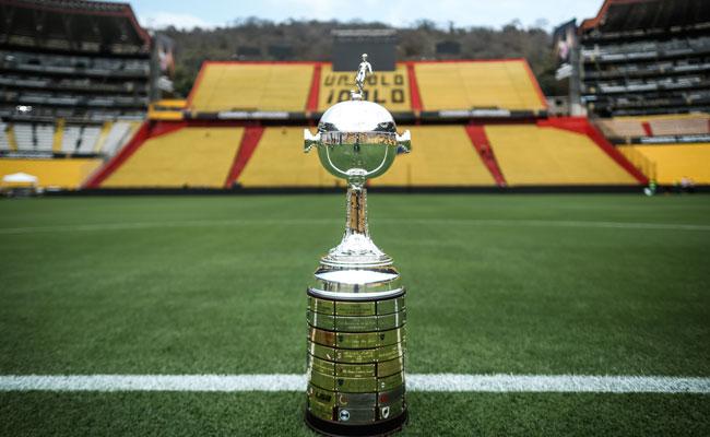 Estádio Monumental de Guayaquil recebe final entre Flamengo e Athletico