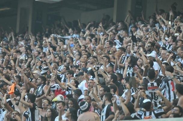 Torcida do Atltico na deciso do Mineiro, contra o Cruzeiro, no Independncia