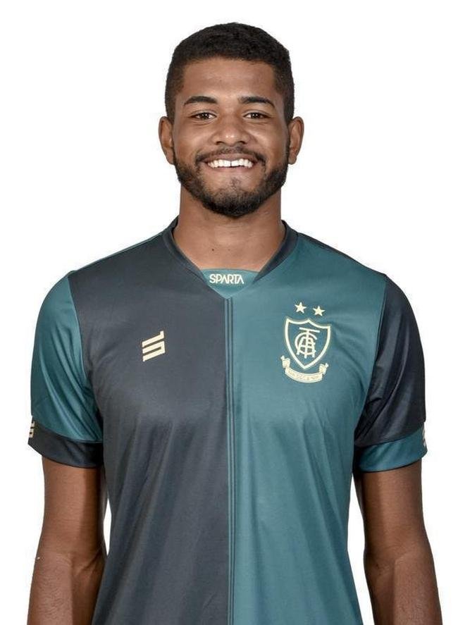 20. Matheus Santos (volante) - 20 anos