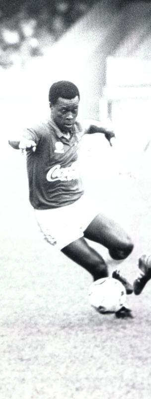 Balu foi lateral-direito do Cruzeiro de 1986 a 1991. Chegou  Seleo Brasileira jogando pelo clube. Foi campeo mineiro de 1987 e 1990.