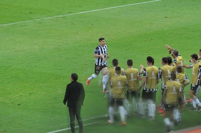 Fotos do jogo entre Atltico e La Guaira, da Venezuela, no Mineiro, em Belo Horizonte, pela ltima rodada do Grupo H da Copa Libertadores