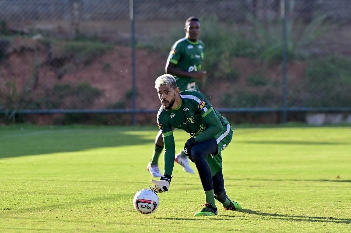 Nesta sexta-feira (21), o Amrica deu continuidade aos trabalhos de pr-temporada no CT Lanna Drumond 