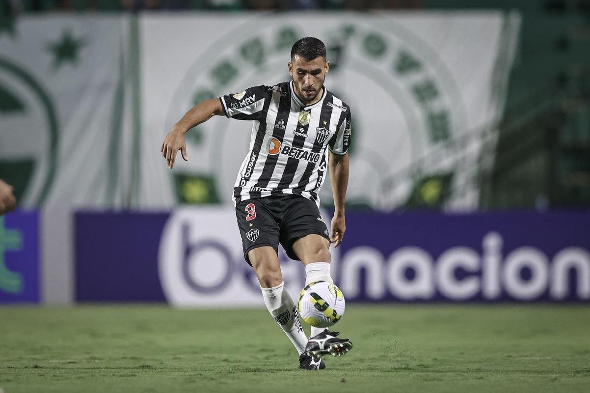 Fotos do jogo entre Gois e Atltico no Estdio da Serrinha, em Goinia, pela quarta rodada do Campeonato Brasileiro