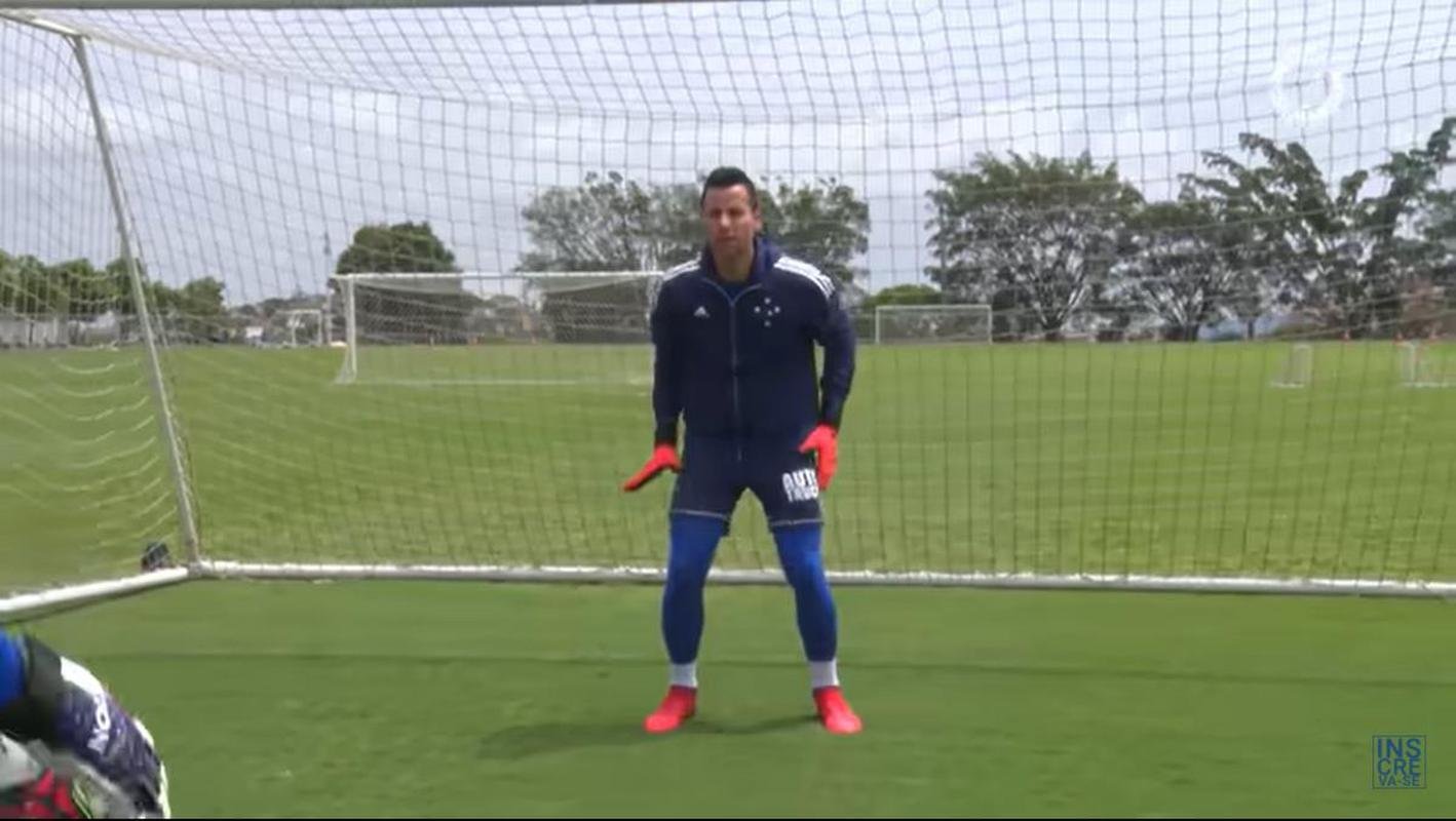 Imagens do treino do Cruzeiro deste domingo