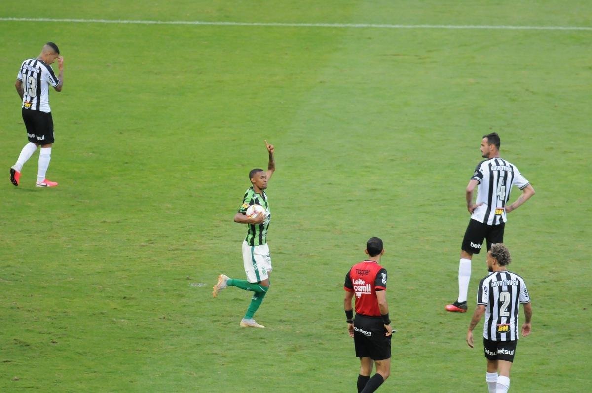 Amrica reagiu no segundo tempo e diminuiu com gol de Ademir