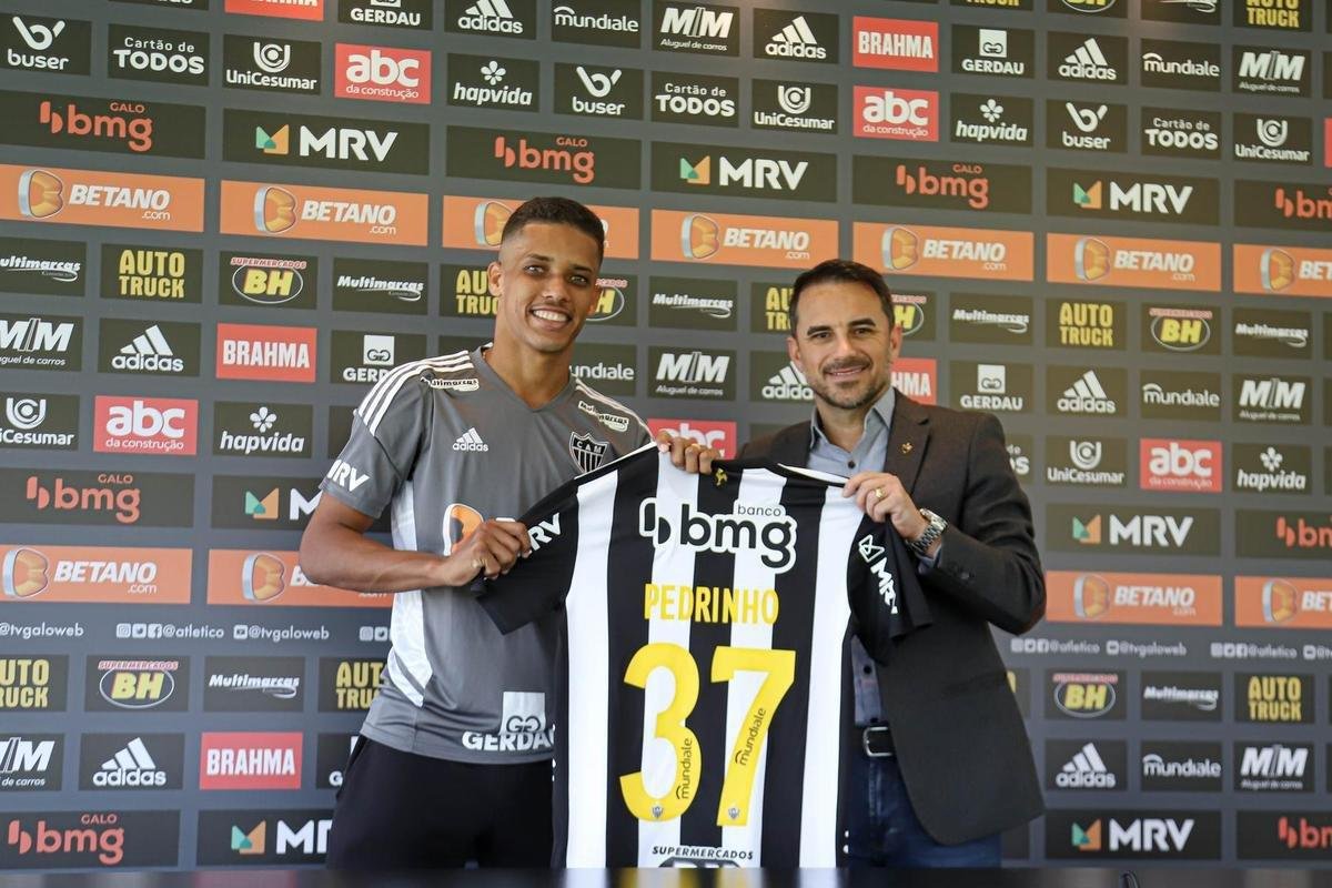 Pedrinho (atacante) - emprestado pelo Shakhtar Donetsk, da Ucrnia