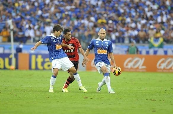 Galeria de fotos do jogo entre Cruzeiro e Flamengo, no Mineiro, pela 19 rodada do Brasileiro
