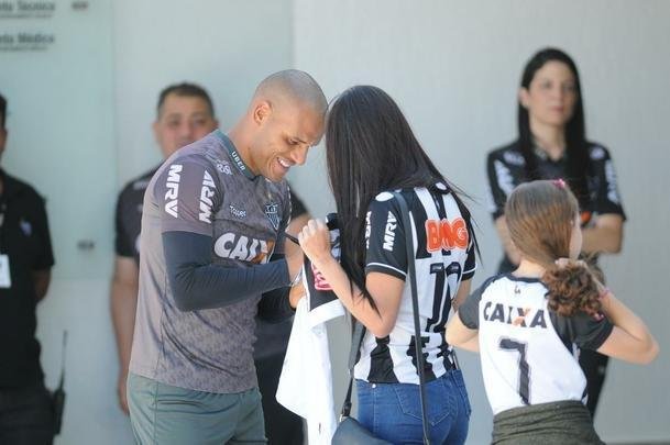Imagens do treino na Cidade do Galo