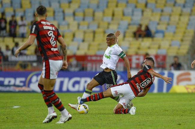 América foi derrotado pelo Flamengo por 3 a 0, no Maracanã