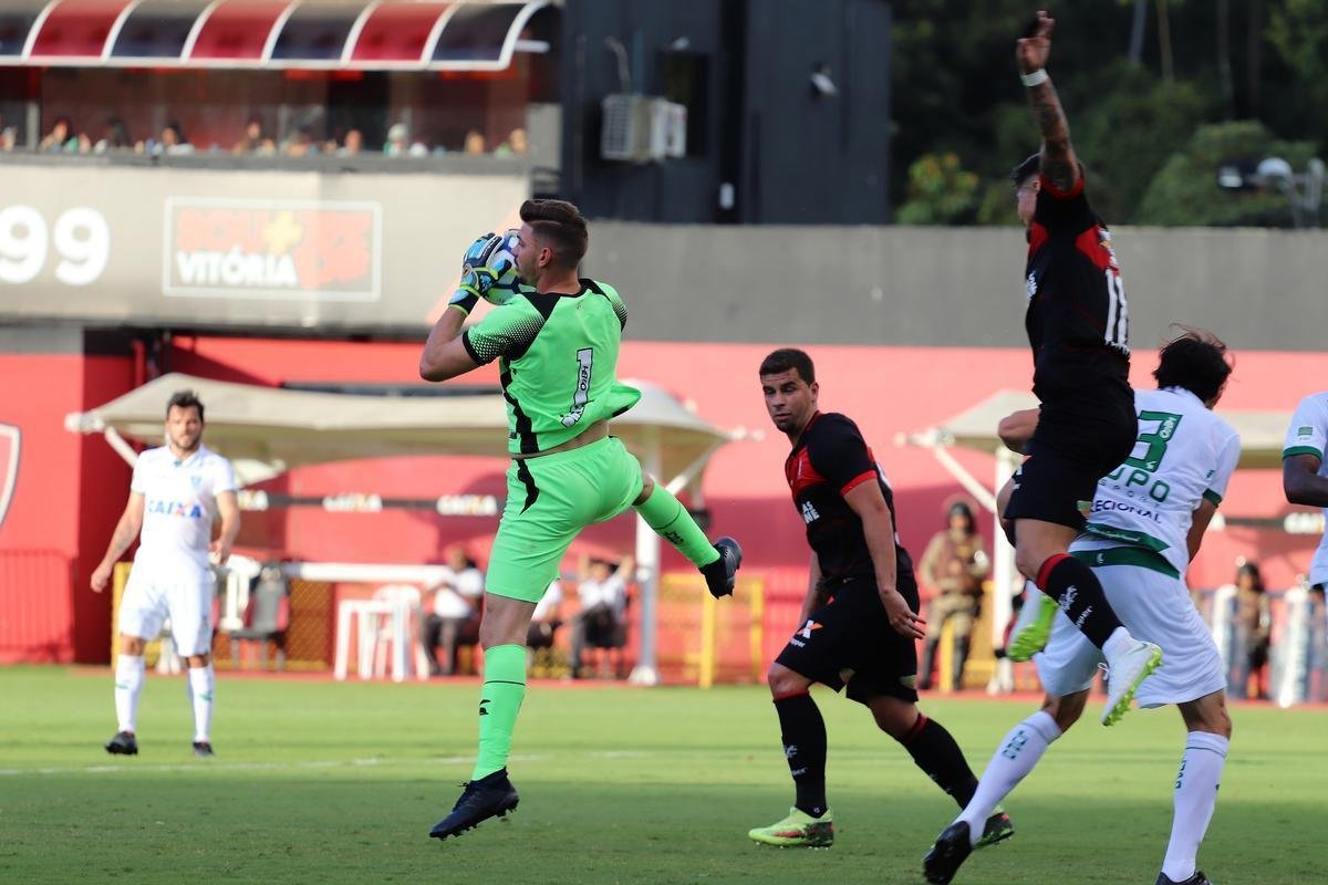 Amrica perdeu para o Vitria por 1 a 0 neste sbado, pelo Brasileiro