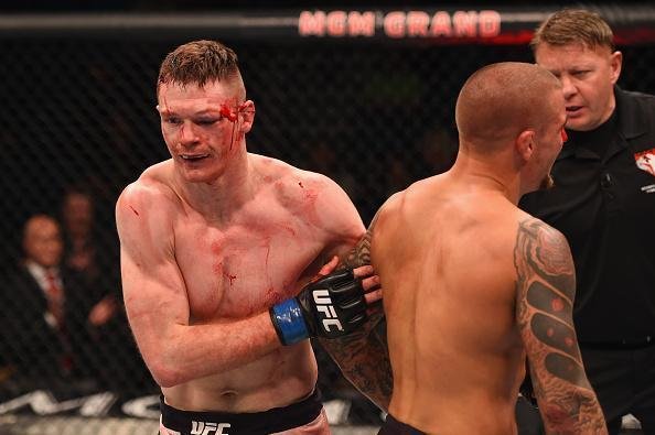 Dustin Poirier venceu Joseph Duffy por decisão unânime