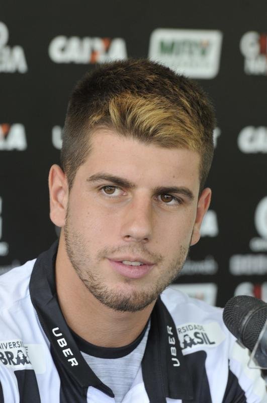 Veja fotos da apresentao de Toms Andrade no Atltico