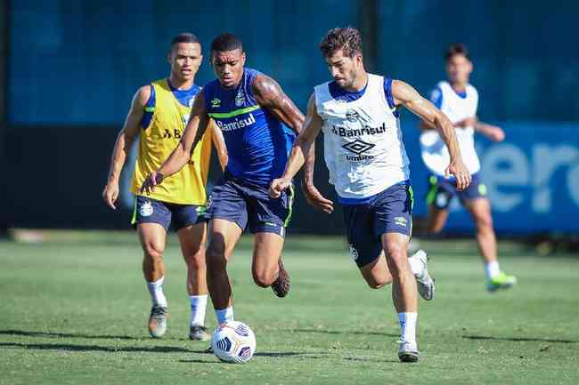 Goiás oficializa a contratação de Luan, campeão da Libertadores com o Galo  - Superesportes