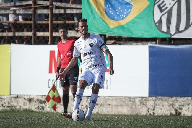 Fotos do jogo entre Democrata-GV e Atltico, pelo Campeonato Mineiro