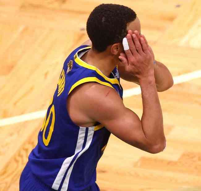 Warriors vence Celtics fora de casa e se sagra campeão da NBA -  Superesportes