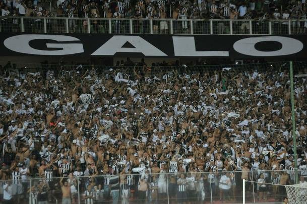 Torcedores do Atltico lotaram Independncia em partida contra o Defensor, pela Copa Libertadores