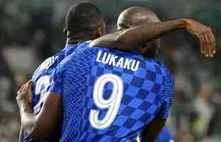 Lukaku abriu o placar para o Chelsea no segundo tempo, de cabea: 1 a 0