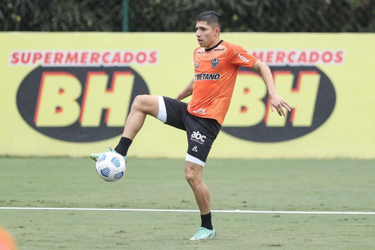 Fotos do treino do Atlético neste domingo na Cidade do Galo (21/11)