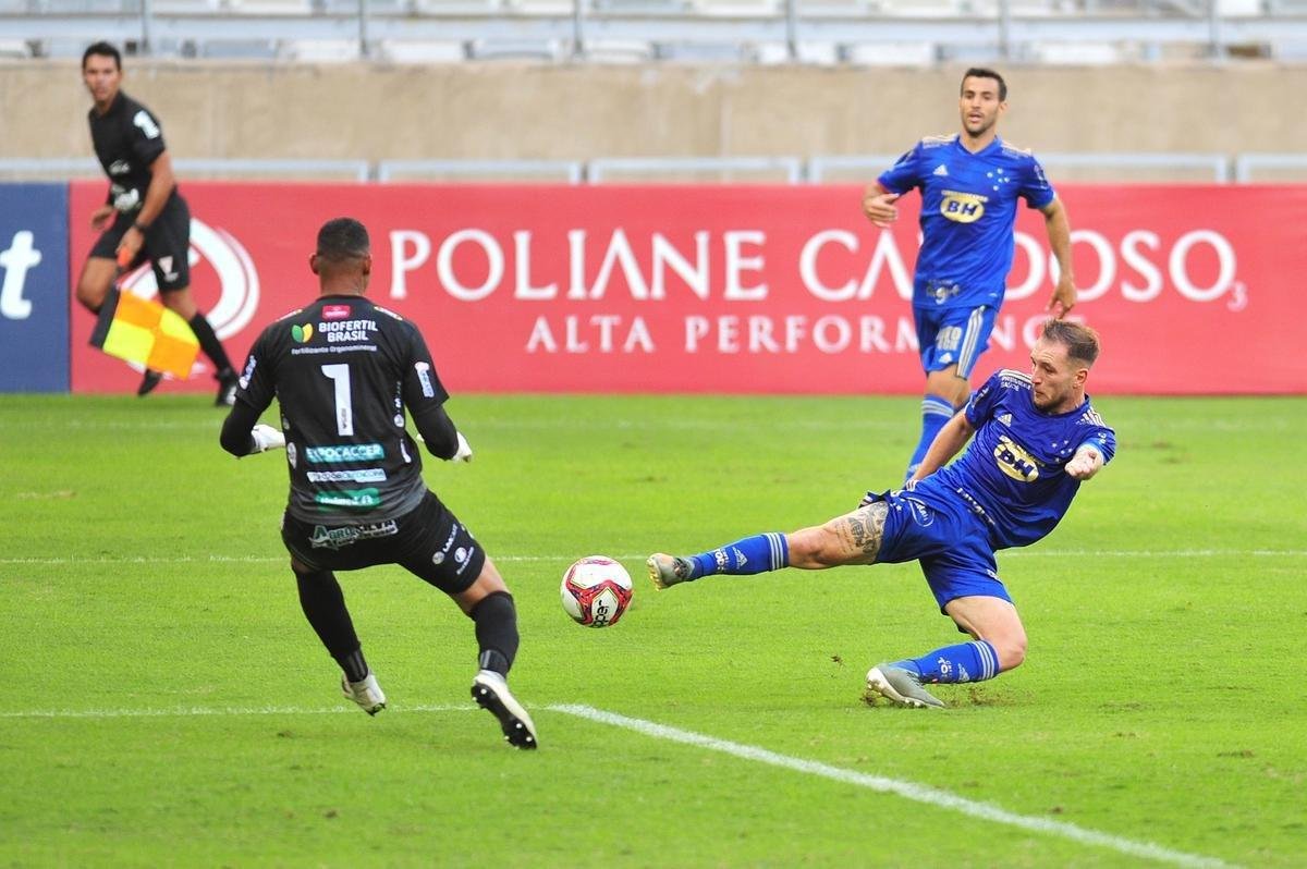 Cruzeiro x Patrocinense: veja fotos da partida pelo Mineiro