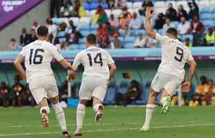 Camares e Srvia empatam por 3 a 3 em grande jogo pelo Grupo G da Copa do Mundo