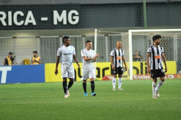 Fotos do jogo entre Atltico e Grmio