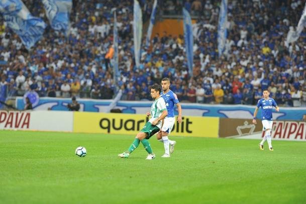Imagens do jogo entre Cruzeiro e Palmeiras, pelas quartas de final da Copa do Brasil, no Mineiro