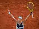 Krejcikova bate Sakkari e encara Pavlyuchenkova na final em Roland Garros