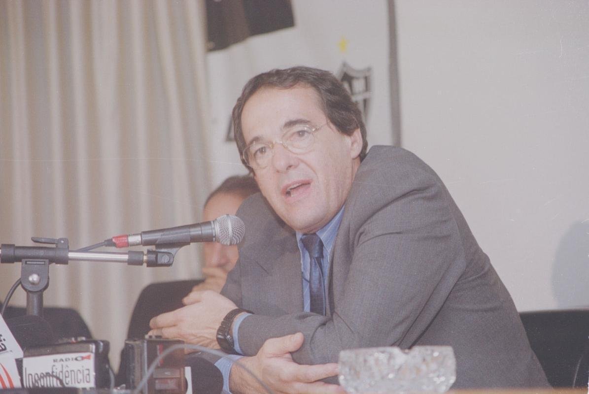 Veja fotos da trajetria de Bebeto de Freitas no Atltico e no Botafogo