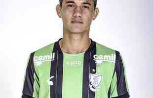 Gabriel - 18 anos - 5 jogos (4 como titular e 1 como reserva) e um gol
