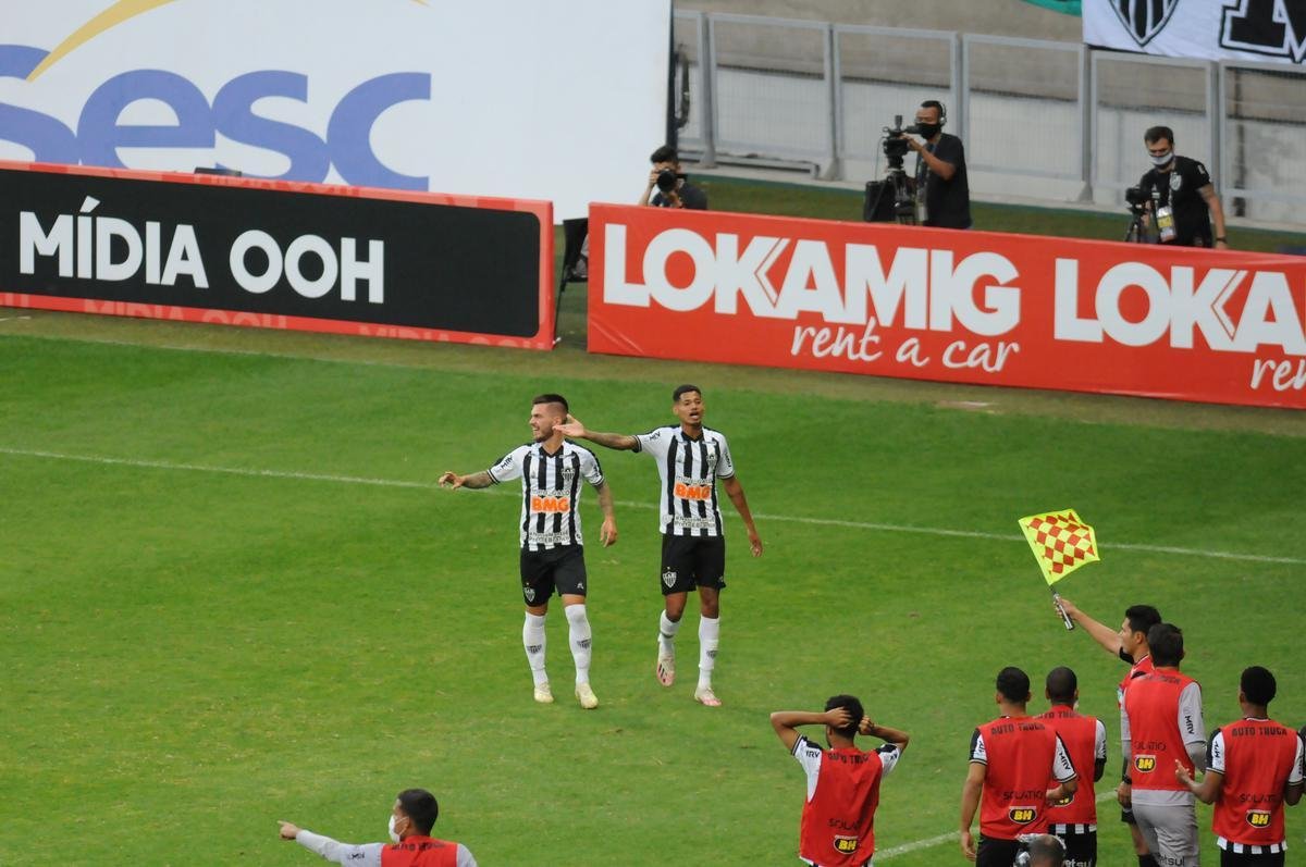 Amrica reagiu no segundo tempo e diminuiu com gol de Ademir