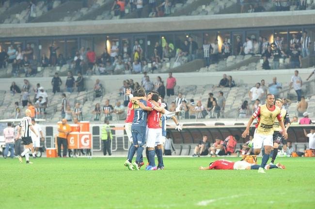 2017: 1 jogo - um empate