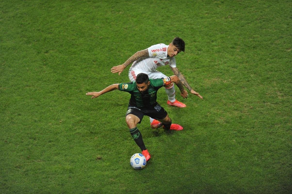 Fotos do jogo entre Amrica e Internacional, no Independncia, em Belo Horizonte, pela stima rodada da Srie A do Campeonato Brasileiro de 2021