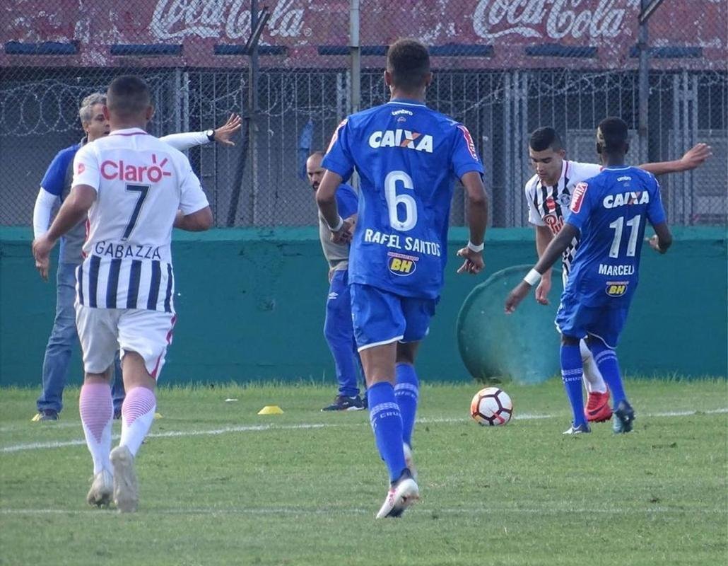 Fotos de Libertad 3x1 Cruzeiro (Divulgao/Conmebol)