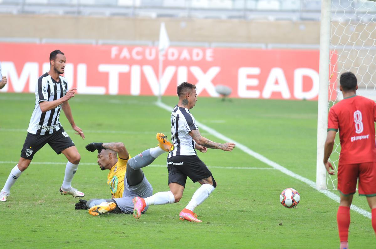 Fotos do jogo entre Atltico e Boa Esporte, no Mineiro, pela 10 rodada do Campeonato Mineiro