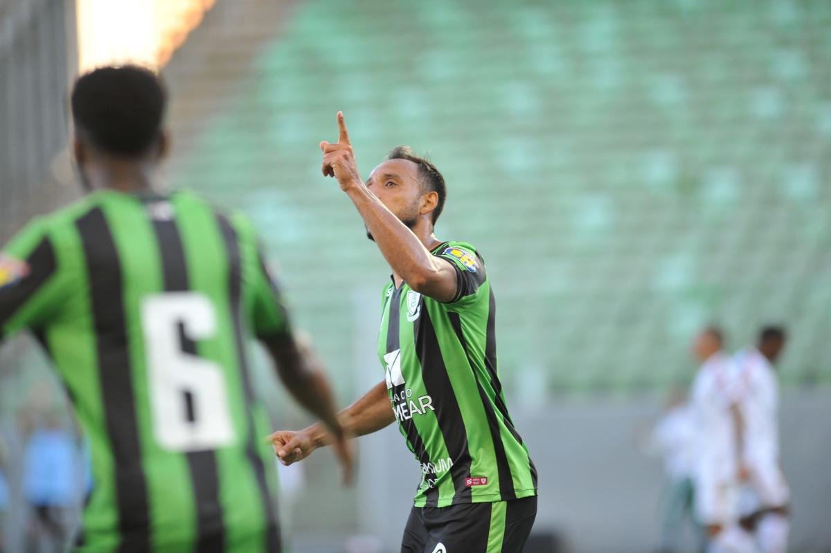 Amrica e Boa Esporte empataram em jogo movimentado no Independncia 