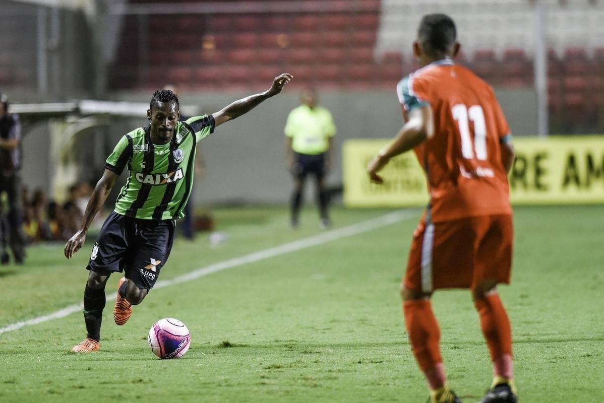 América venceu o Boa Esporte por 1 a 0, com gol de Rafael Moura