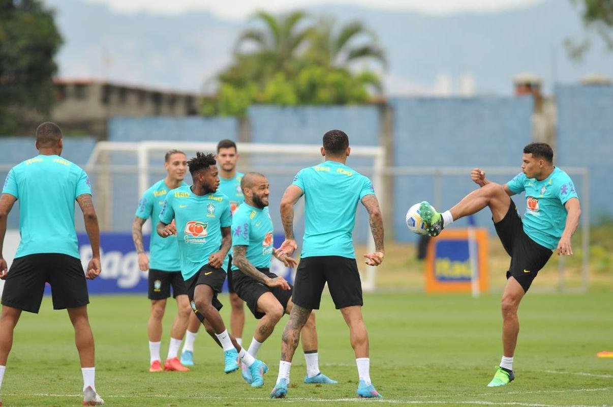Seleo Brasileira concluiu na Toca da Raposa II, CT do Cruzeiro, em BH, a preparao para enfrentar o Paraguai no Mineiro pelas Eliminatrias da Copa do Mundo do Catar