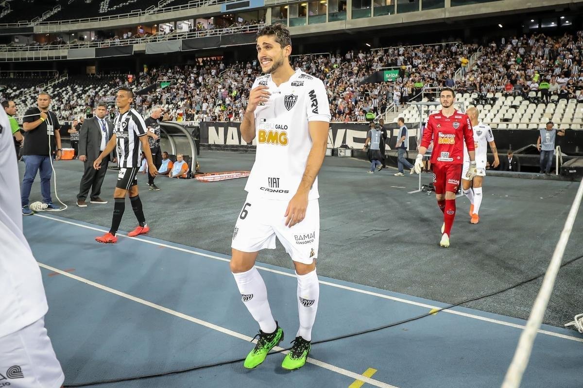 Fotos do duelo entre Botafogo e Atltico, no Estdio Nilton Santos, no Rio, pela ida das oitavas de final da Copa Sul-Americana