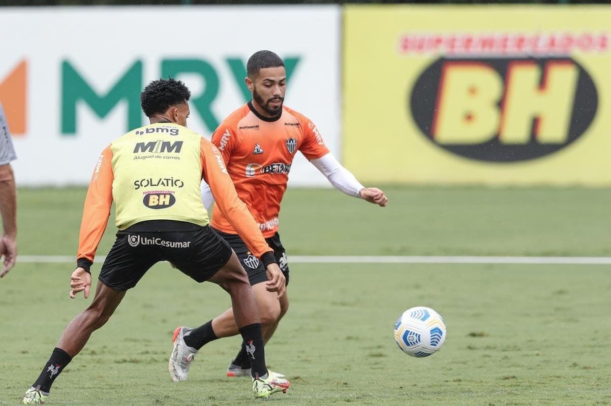 Fotos do treino do Atltico neste domingo na Cidade do Galo (21/11)