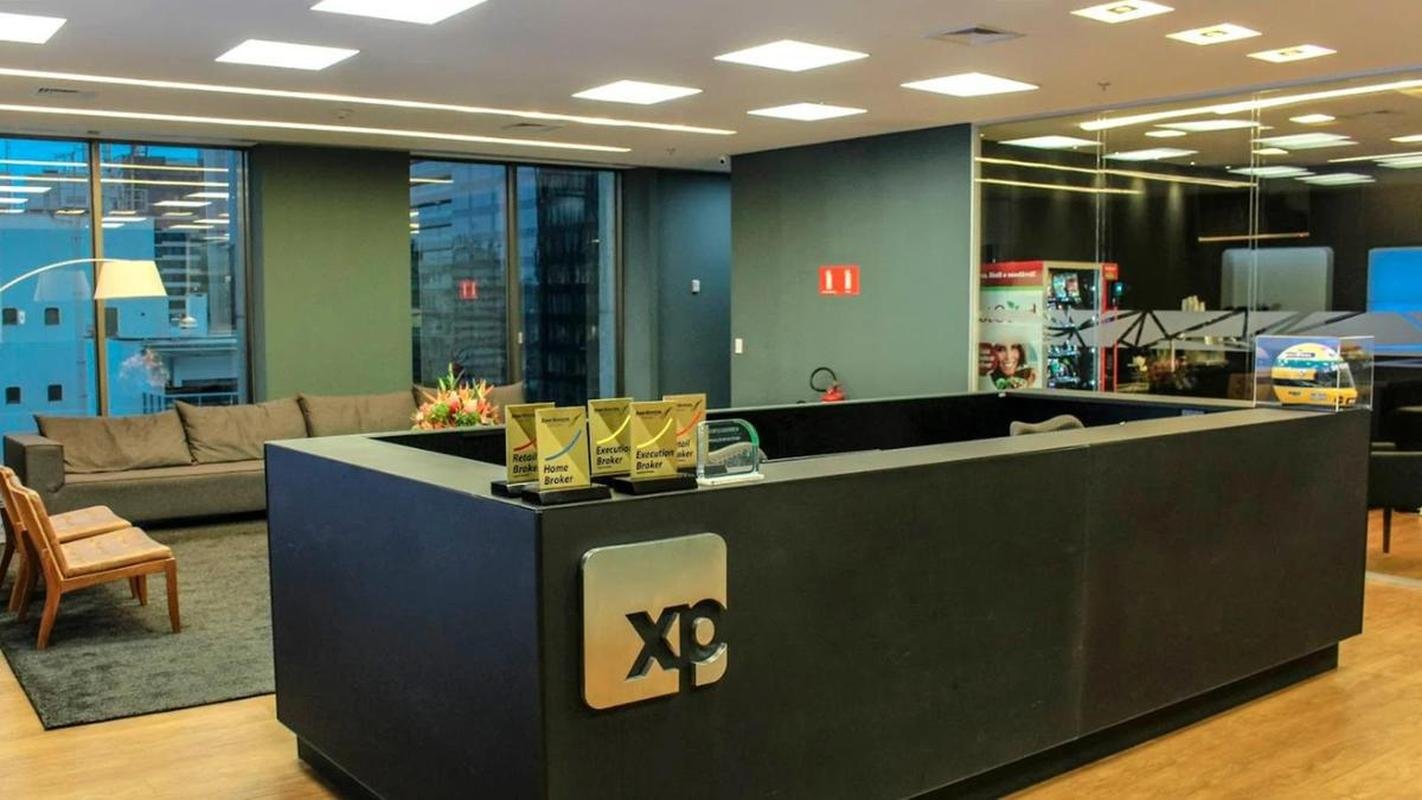 Banco XP - R$ 54,8 milhes, em 2021, para R$ 88,7 milhes, em 2022