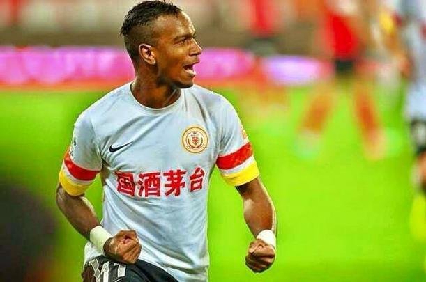 Hyuri - O atacante de 26 anos se destacou no Audax Rio e no Botafogo, no incio da carreira. Comprado pelo Atltico ao Guizhou Renhe, da China, Hyuri no rendeu o esperado na Cidade do Galo. Emprestado ao tambm chins Chongqing Lifan, fez s dois jogos pela equipe principal, marcou um gol, e retorna de emprstimo ao Atltico.