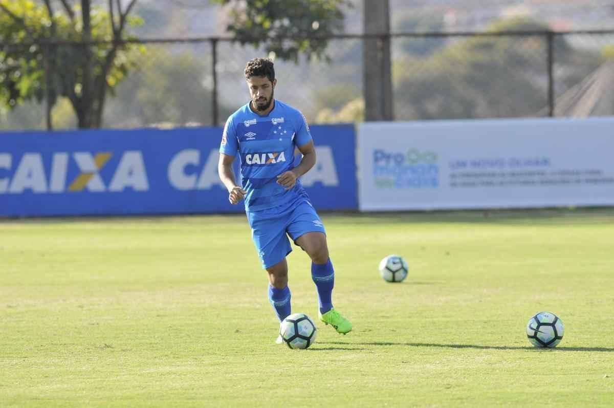 Imagens do treino do Cruzeiro nesta tera-feira (25/07) na Toca da Raposa II