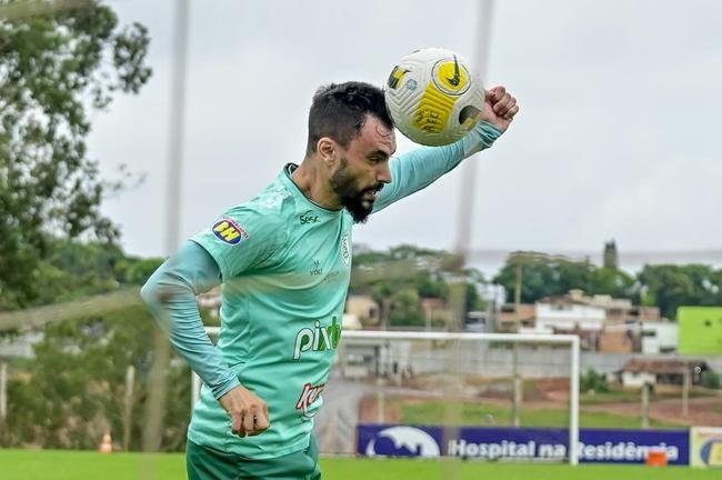 Amrica treina nesta segunda-feira (31/10), no CT Lanna Drumond, focado na partida contra o Internacional