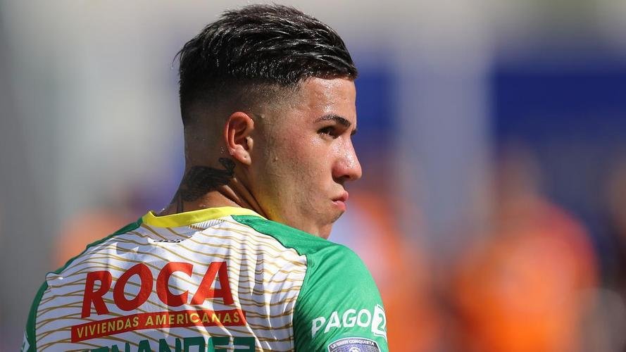 12 - Enzo Fernández (Defensa y Justicia) - Nota: 7.80