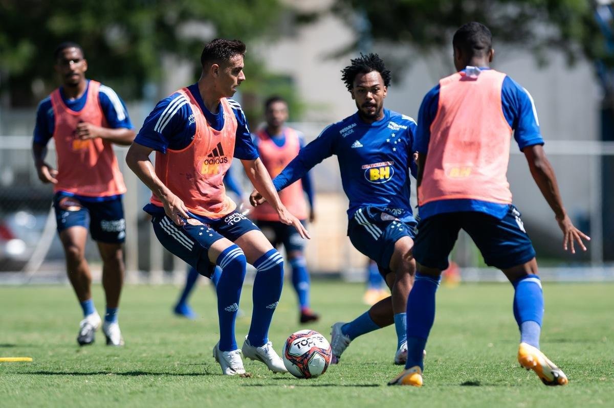 Fotos do treino do Cruzeiro desta terça-feira, na Toca da Raposa II