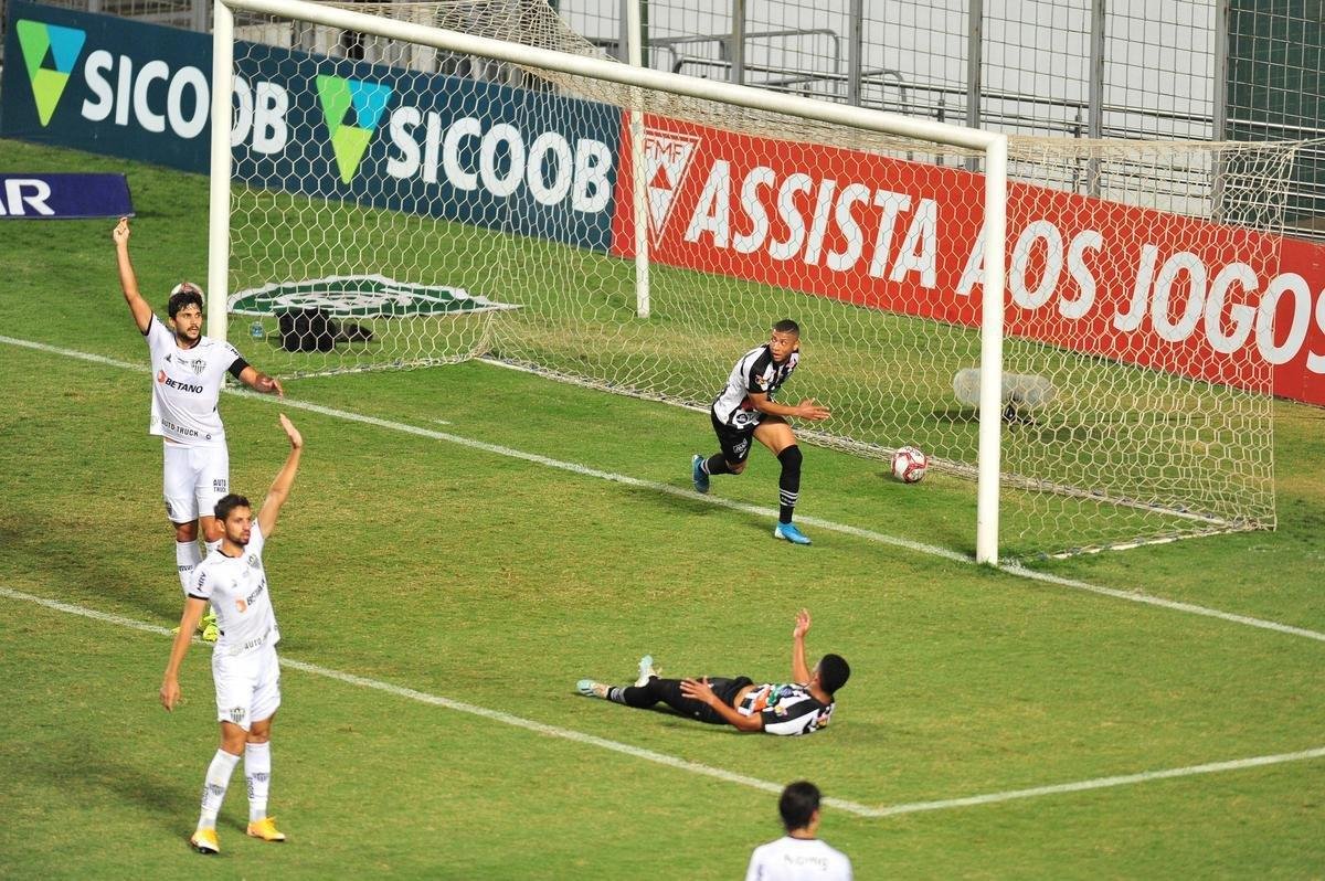 Fotos do jogo entre Athletic e Atltico, no Independncia, em Belo Horizonte, pela 11 rodada do Campeonato Mineiro 2021
