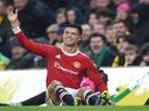 Premier League tem mais dois jogos adiados por surto de COVID-19
