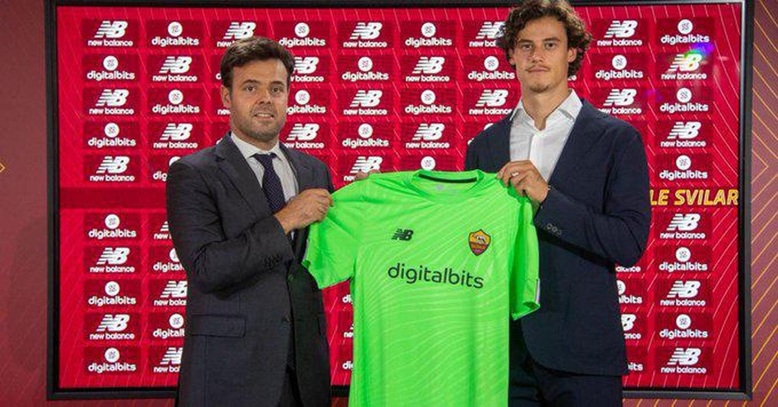 Roma: goleiro Mile Svilar (ex-Benfica)