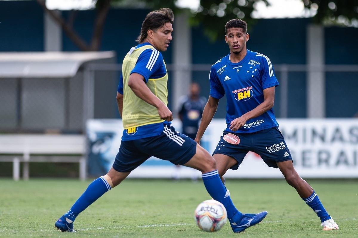 Imagens do primeiro treino do Cruzeiro antes do jogo contra o Cuiabá, pela Série B do Campeonato Brasileiro