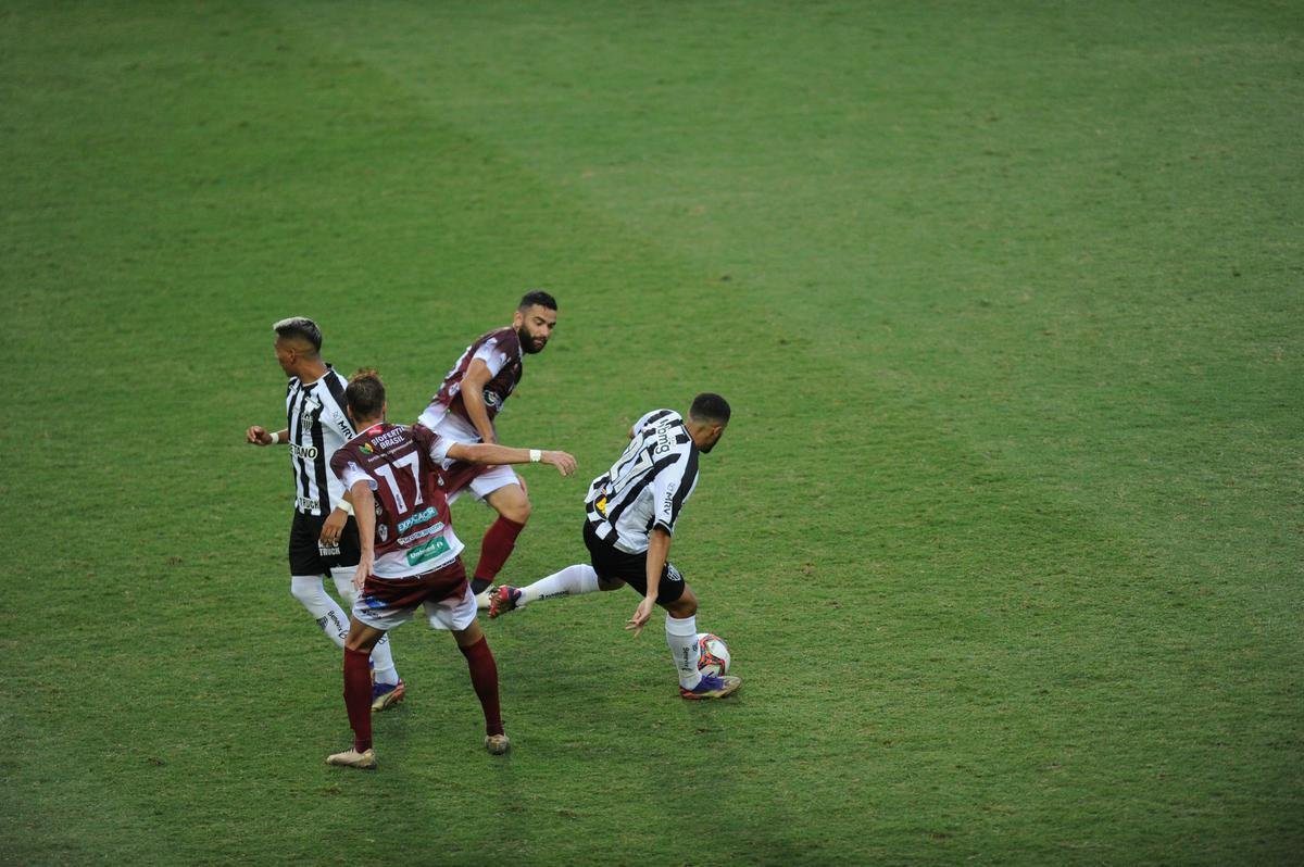 Fotos da vitria do Atltico sobre o Patrocinense, por 3 a 1, no Independncia, em Belo Horizonte, pela quarta rodada do Campeonato Mineiro. Mando foi do clube do interior, que no pde realizar a partida em Patrocnio devido ao elevado nmero de casos de COVID-19 na cidade.
